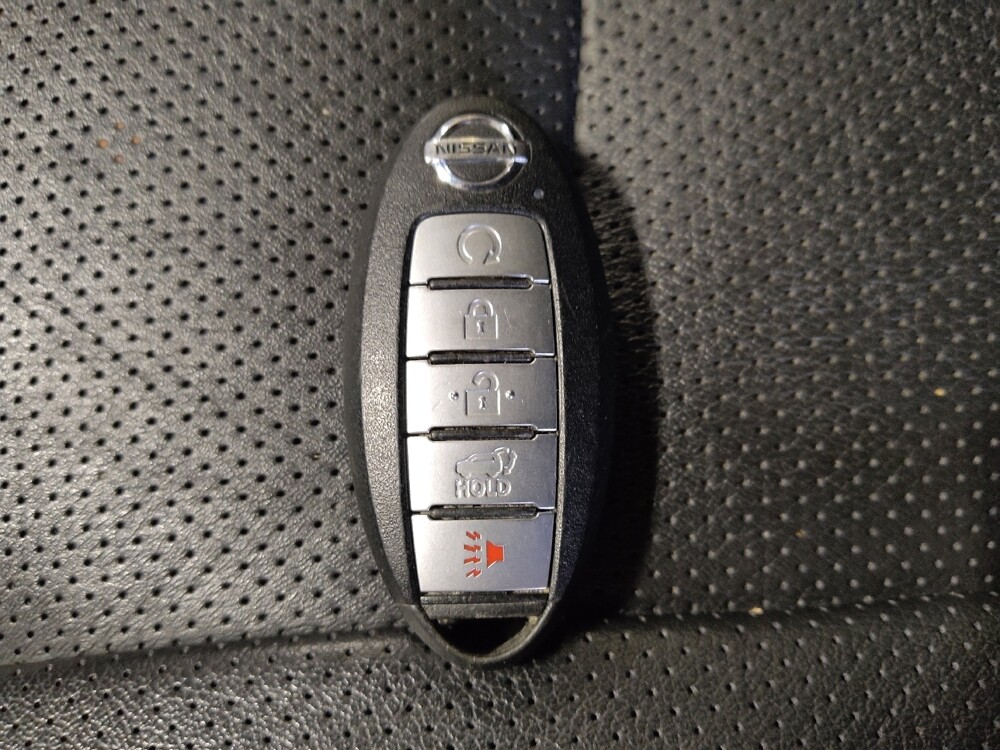 2020 Nissan Rogue in Jacksonville, FL 32210 - 18090456 32