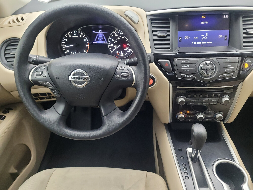 2017 Nissan Pathfinder in Charleston, SC 29414 - 18090461 22