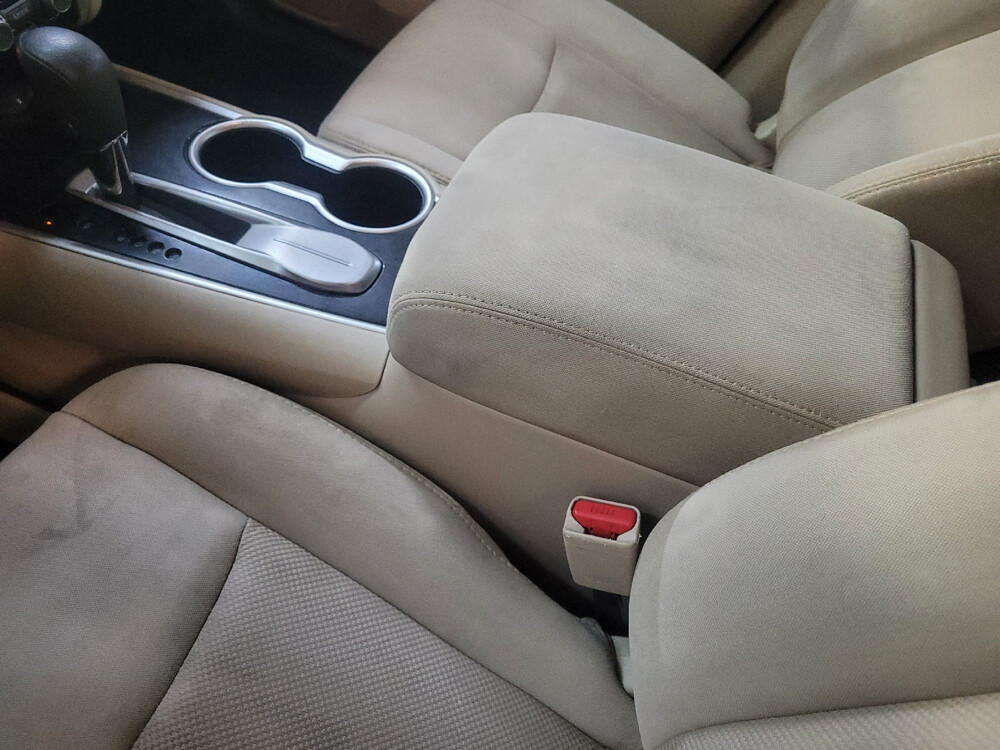 2017 Nissan Pathfinder in Charleston, SC 29414 - 18090461 26