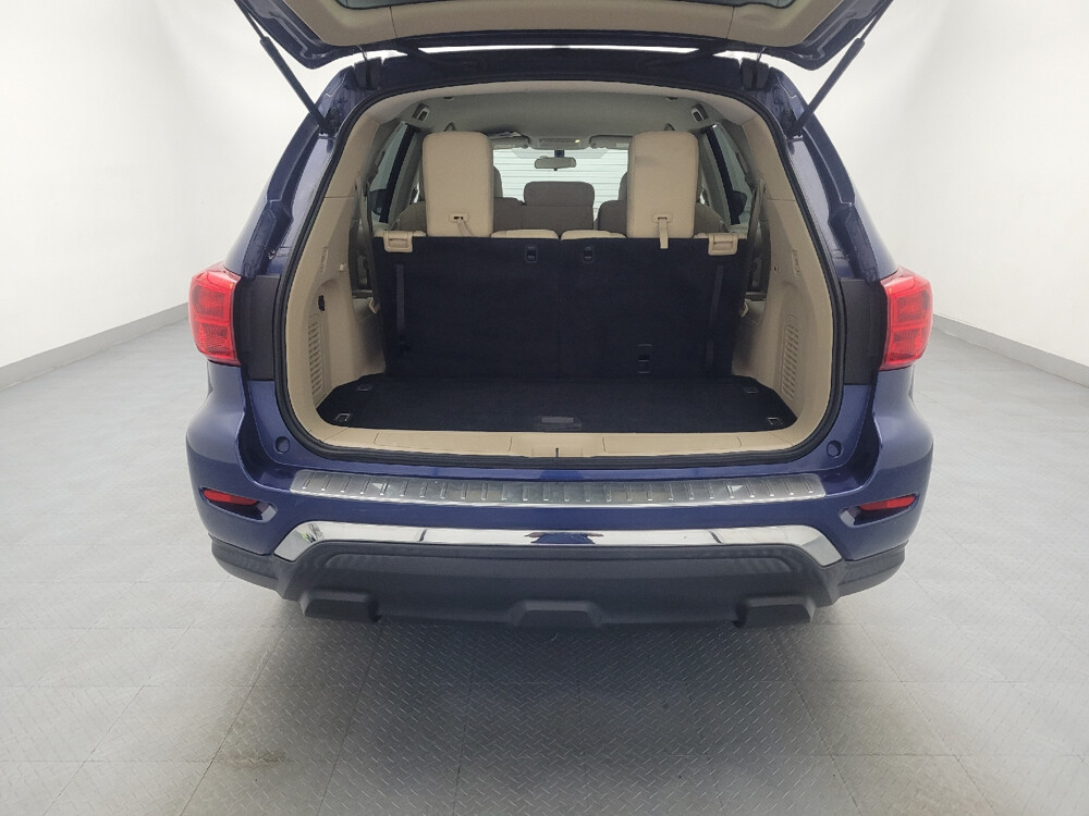 2017 Nissan Pathfinder in Charleston, SC 29414 - 18090461 29