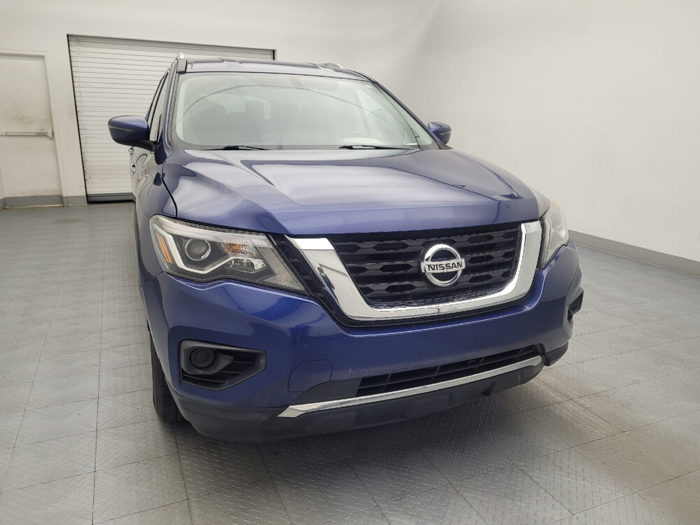 2017 Nissan Pathfinder in Charleston, SC 29414 - 18090461 14