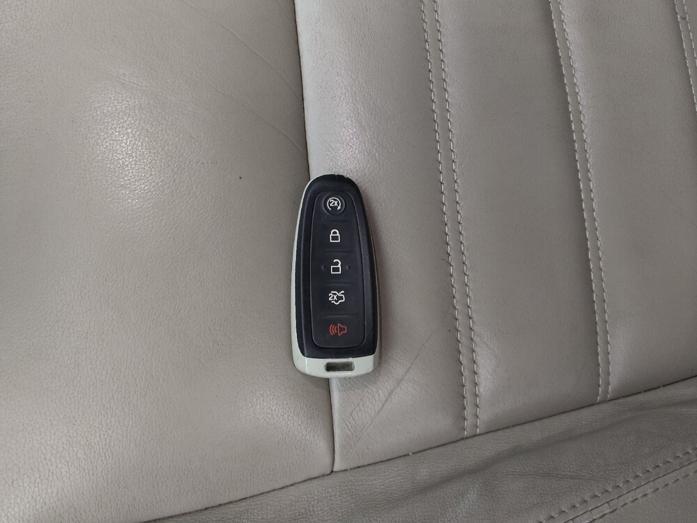 2017 Ford Escape in Springfield, MO 65807 - 18090463 32