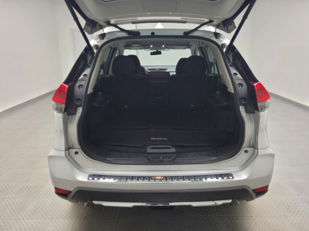 2018 Nissan Rogue in Madison, TN 37115 - 18090466 29