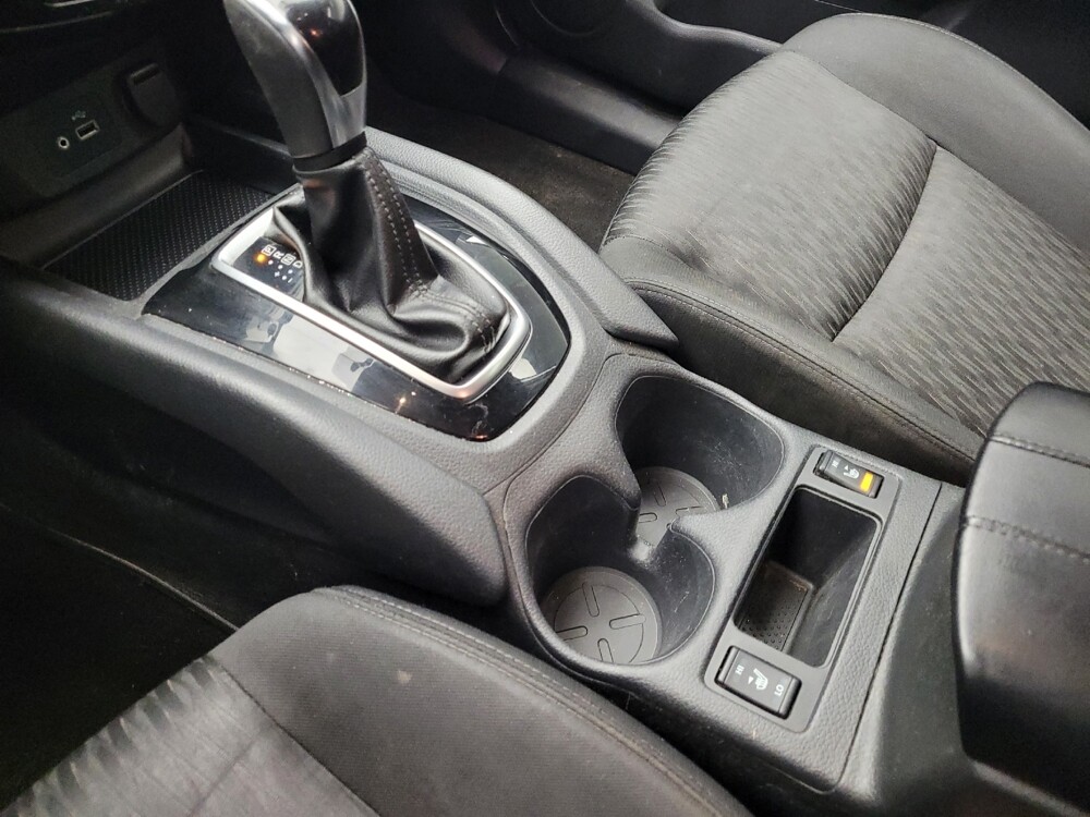 2018 Nissan Rogue in Madison, TN 37115 - 18090466 26