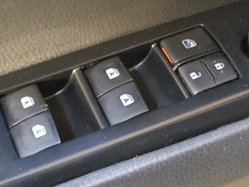 2020 Toyota Camry in Raleigh, NC 27604 - 18090468 27