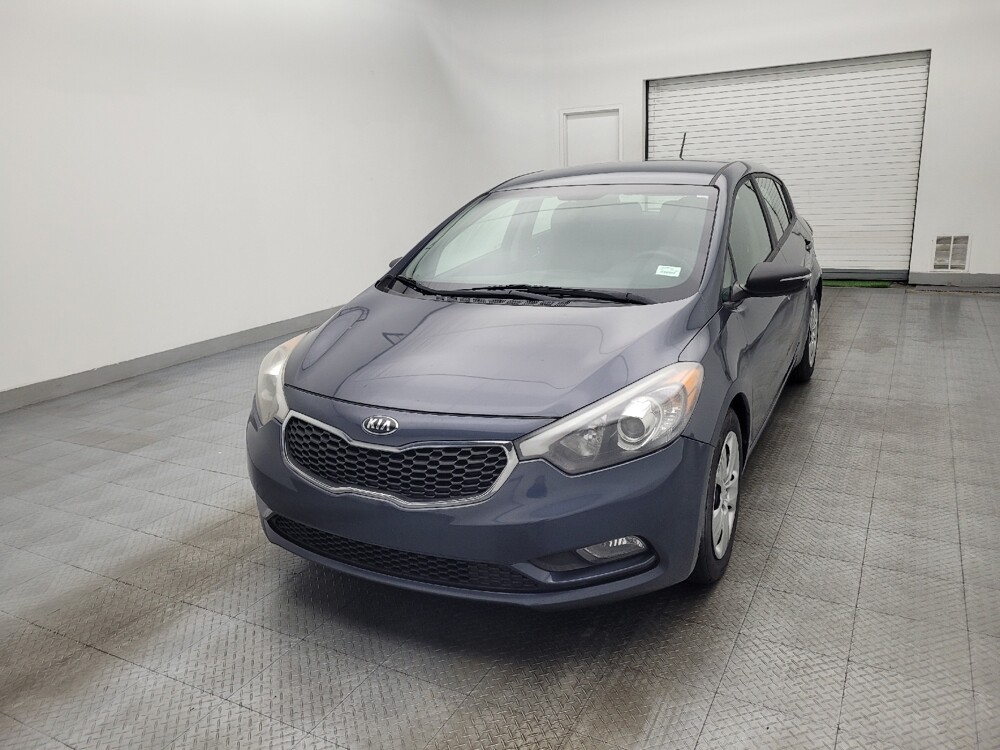 2016 Kia Forte in Wilmington, NC 28405 - 18090471 15
