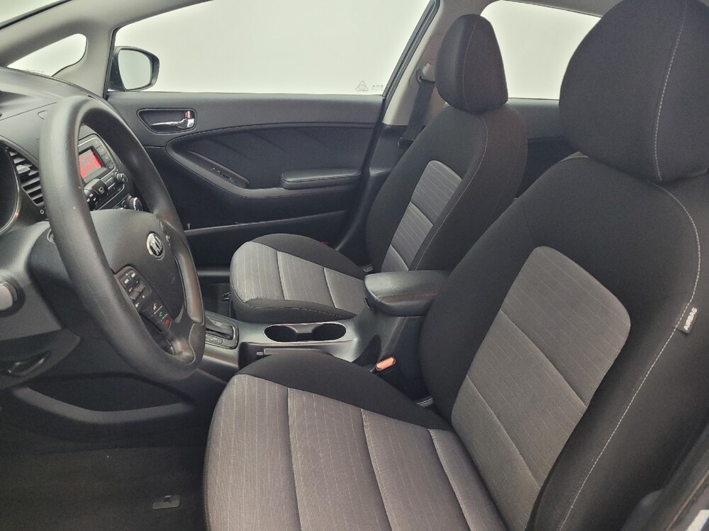 2016 Kia Forte in Wilmington, NC 28405 - 18090471 17