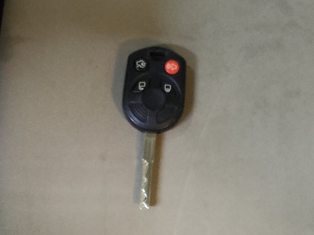 2016 Ford Focus in Greensboro, NC 27407 - 18090474 32