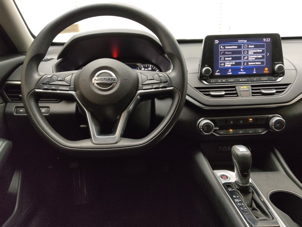 2020 Nissan Altima in Denver, CO 80012 - 18090477 22