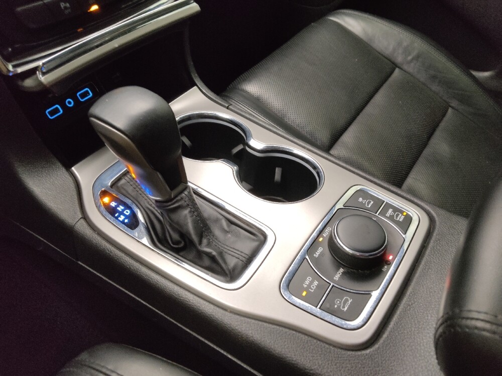 2020 Jeep Grand Cherokee in Denver, CO 80012 - 18090479 26