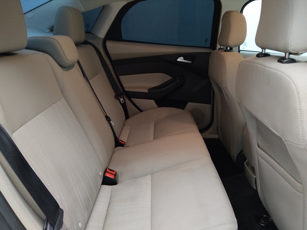 2018 Ford Focus in Denver, CO 80012 - 18090480 19