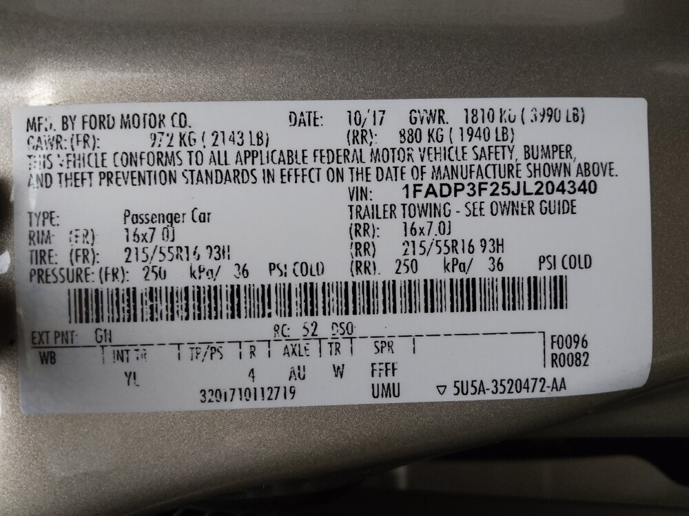 2018 Ford Focus in Denver, CO 80012 - 18090480 33