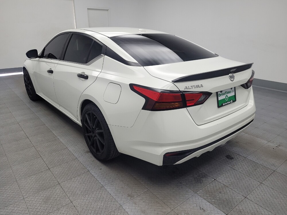 2020 Nissan Altima in Huntsville, AL 35816 - 18090482 5