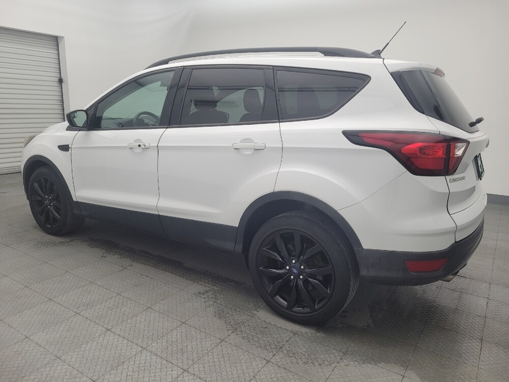 2019 Ford Escape in Houston, TX 77034 - 18090485 3
