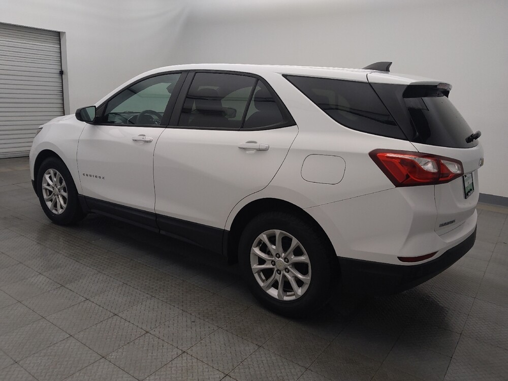 2020 Chevrolet Equinox in Houston, TX 77074 - 18090490 3
