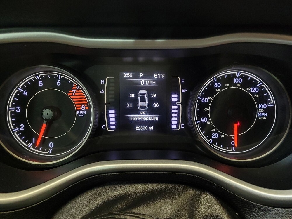 2018 Jeep Cherokee in Columbus, OH 43231 - 18090498 23