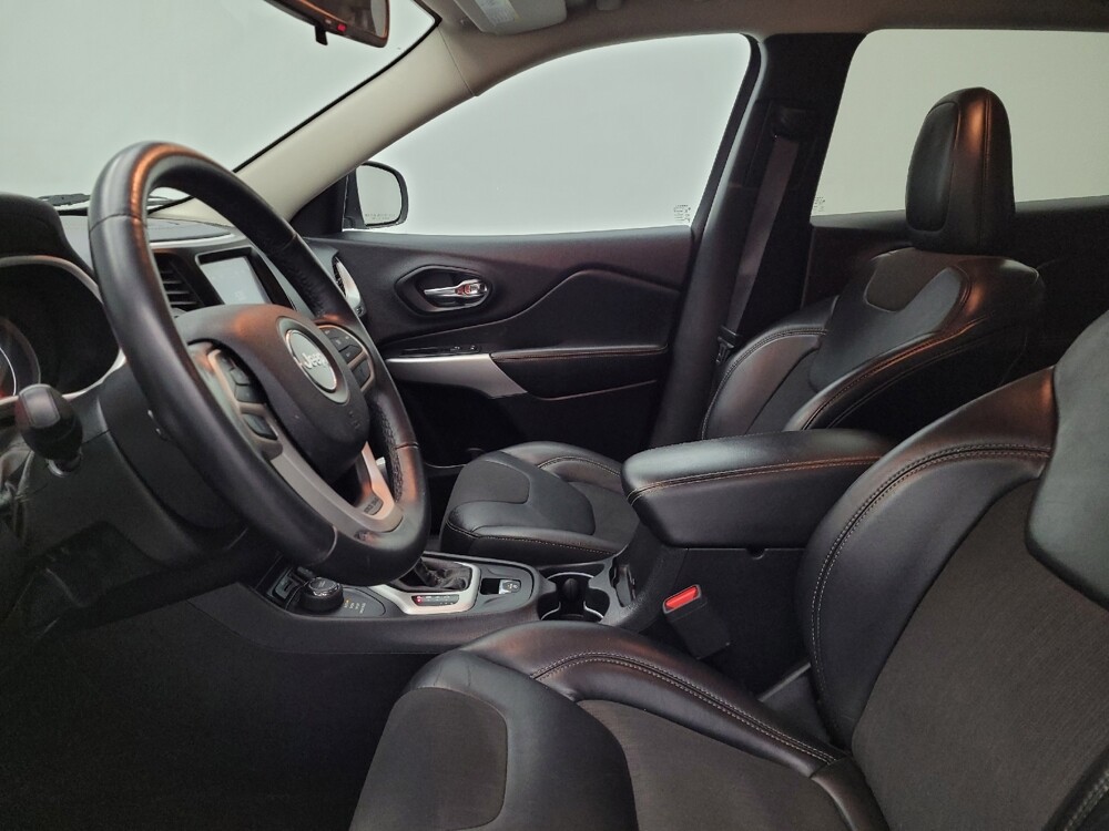 2018 Jeep Cherokee in Columbus, OH 43231 - 18090498 17