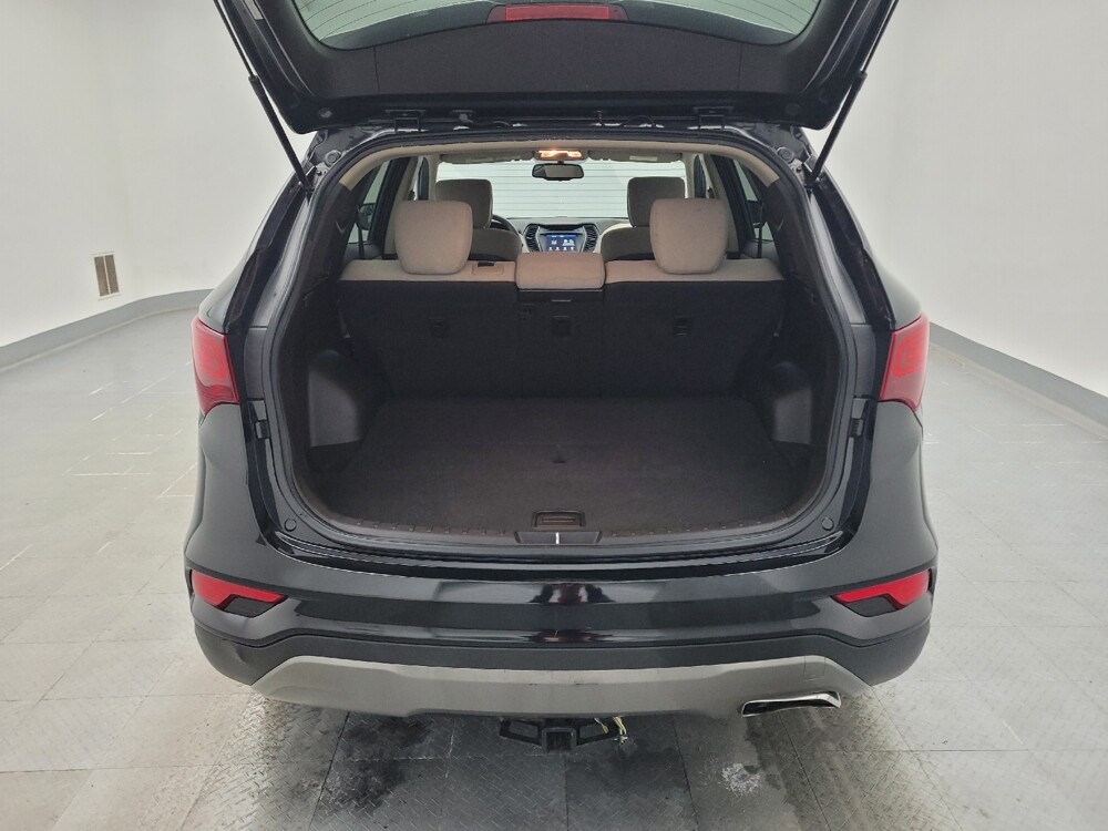 2017 Hyundai Santa Fe in Fairfield, OH 45014 - 18090499 29