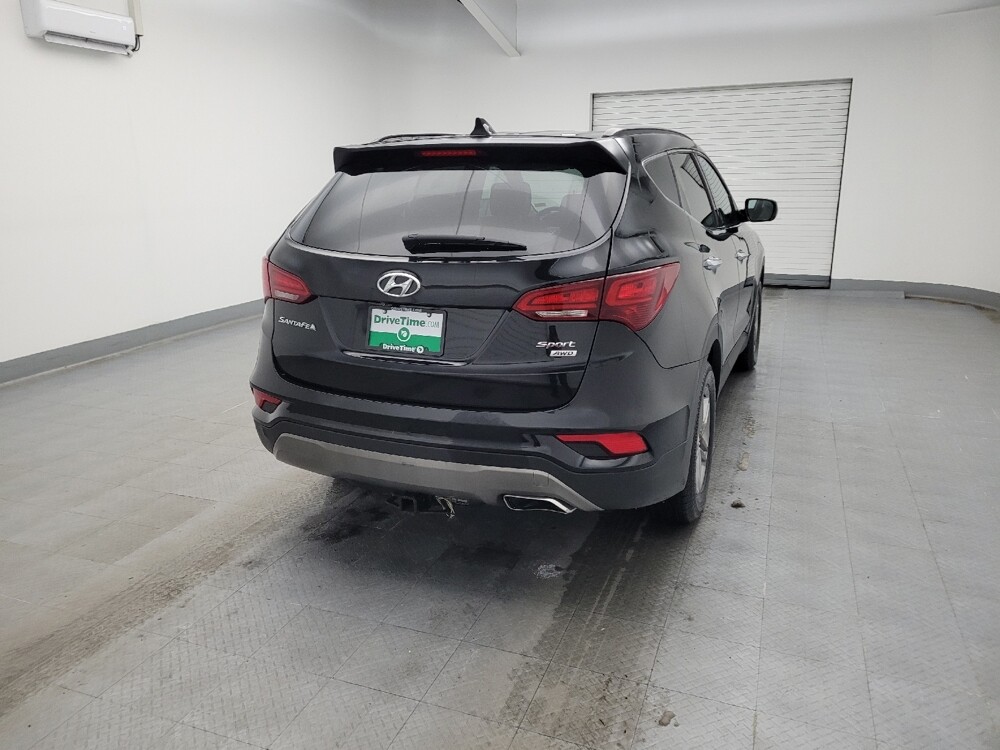 2017 Hyundai Santa Fe in Fairfield, OH 45014 - 18090499 7