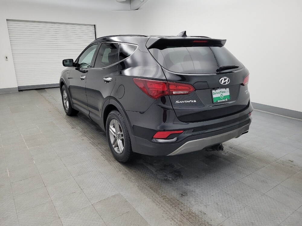 2017 Hyundai Santa Fe in Fairfield, OH 45014 - 18090499 5