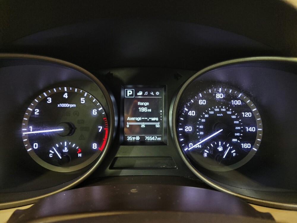 2017 Hyundai Santa Fe in Fairfield, OH 45014 - 18090499 23