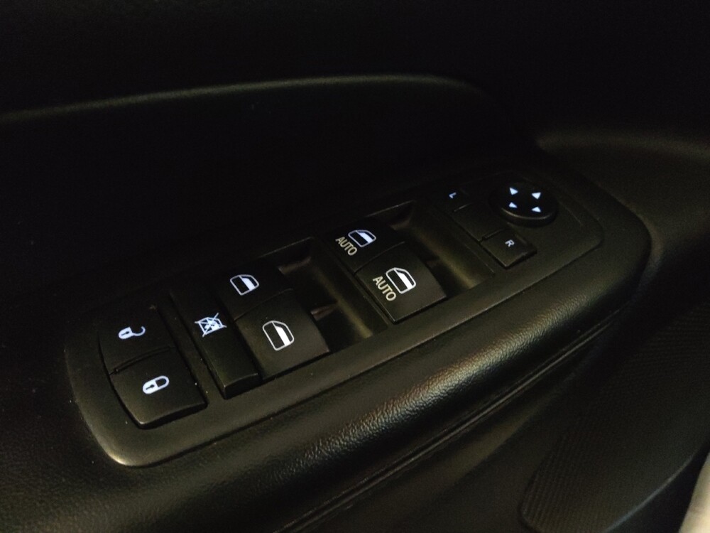 2018 Jeep Grand Cherokee in Greenville, SC 29607 - 18090500 27