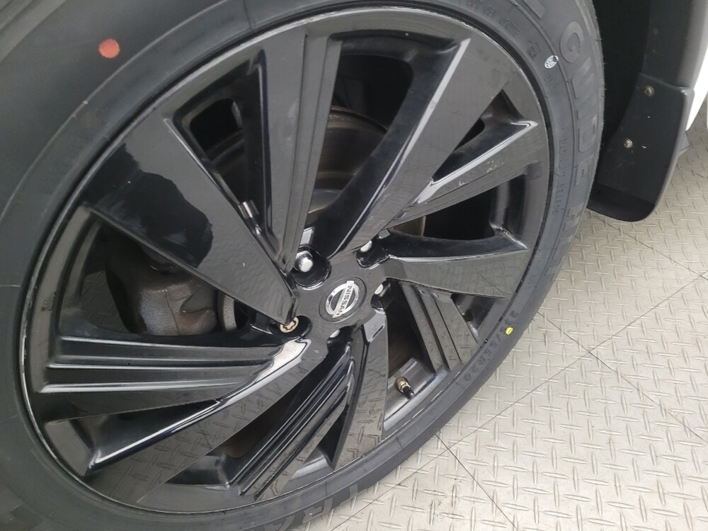 2017 Nissan Murano in Pittsburgh, PA 15237 - 18090507 31