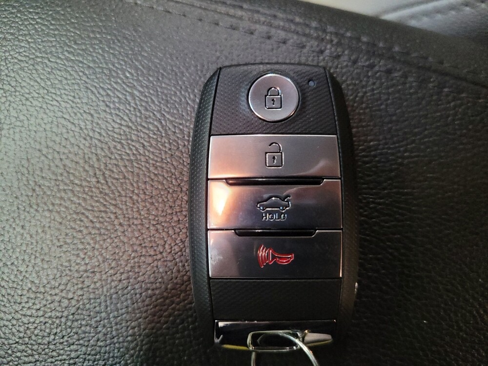 2015 Kia Optima in Pittsburgh, PA 15237 - 18090510 32