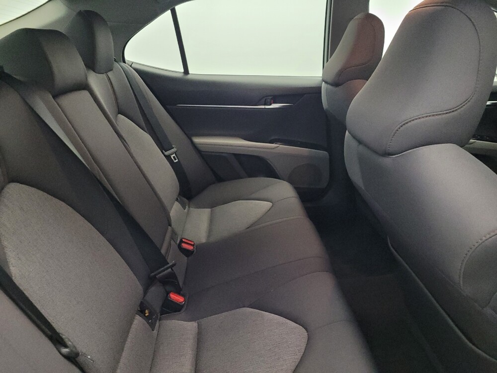 2018 Toyota Camry in Laurel, MD 20724 - 18090516 19