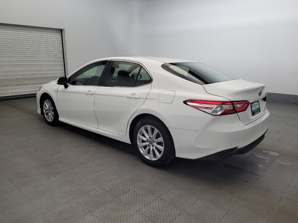 2018 Toyota Camry in Laurel, MD 20724 - 18090516 5
