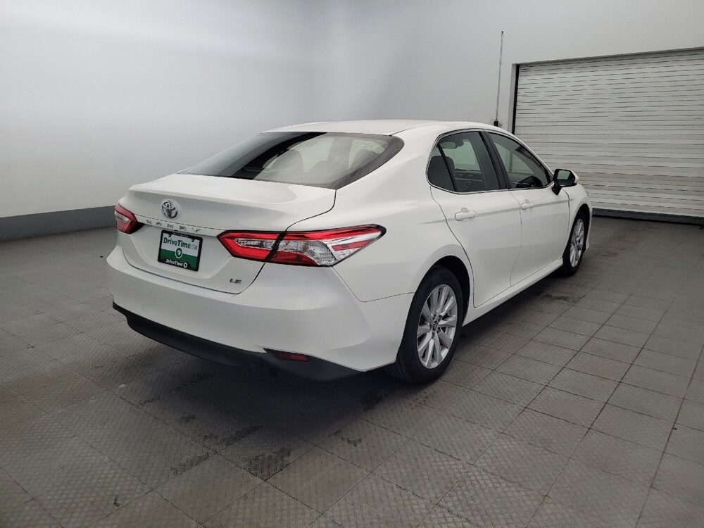 2018 Toyota Camry in Laurel, MD 20724 - 18090516 9