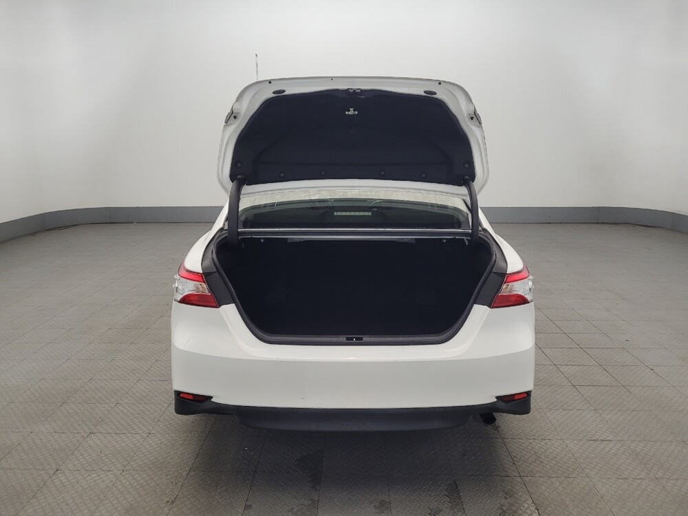 2018 Toyota Camry in Laurel, MD 20724 - 18090516 29