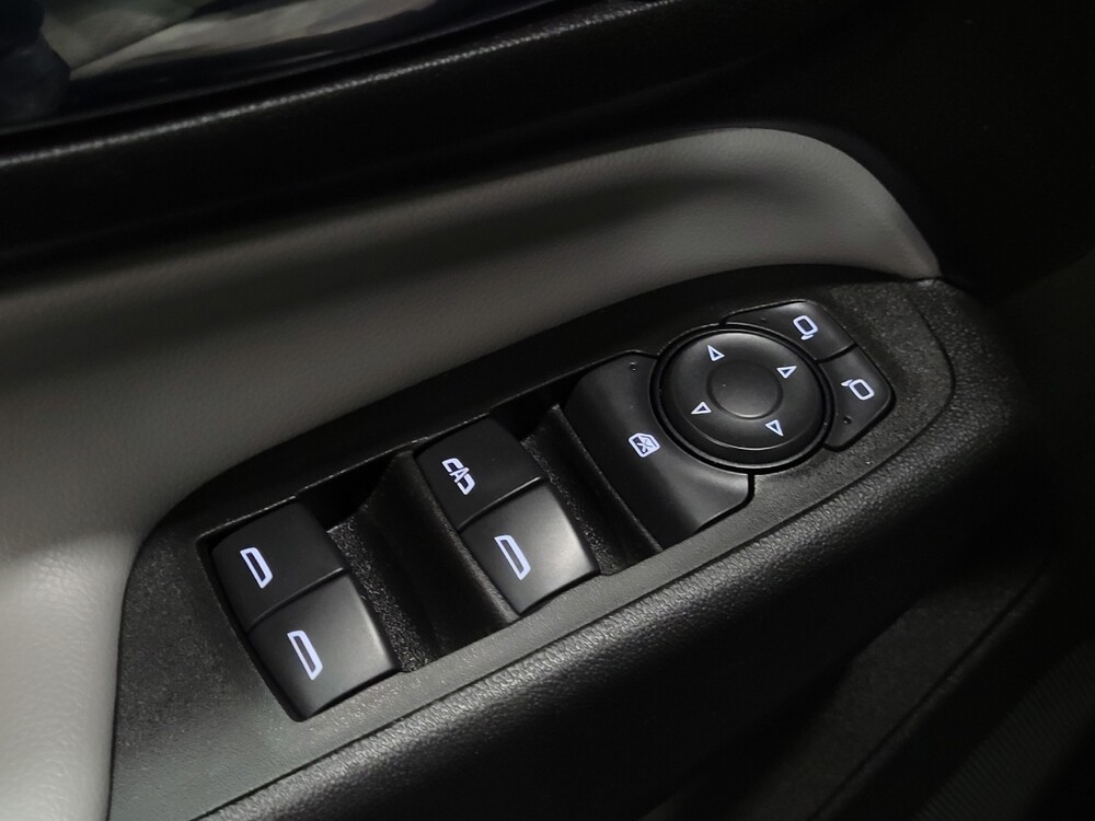 2021 Chevrolet Equinox in Pittsburgh, PA 15237 - 18090517 27