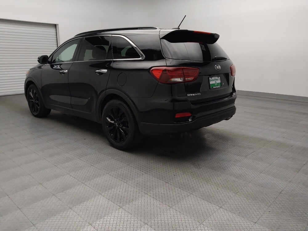 2020 Kia Sorento in Tyler, TX 75701 - 18090520 5