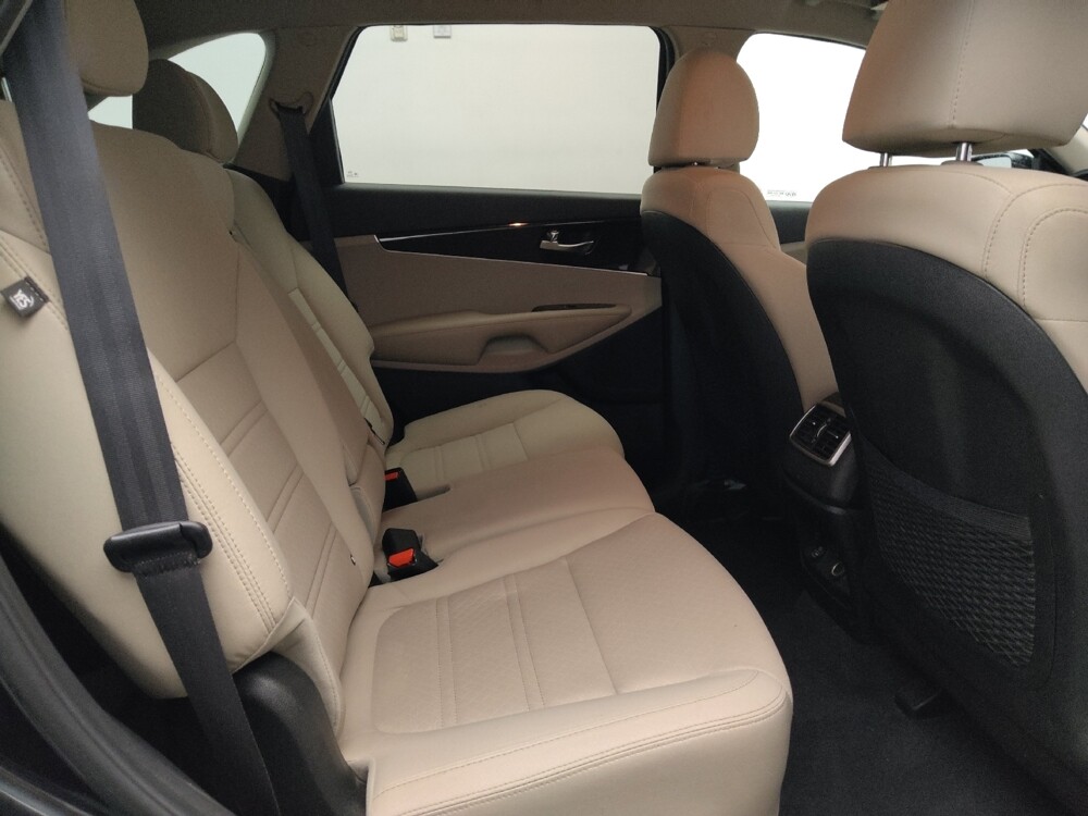 2020 Kia Sorento in Tyler, TX 75701 - 18090520 19