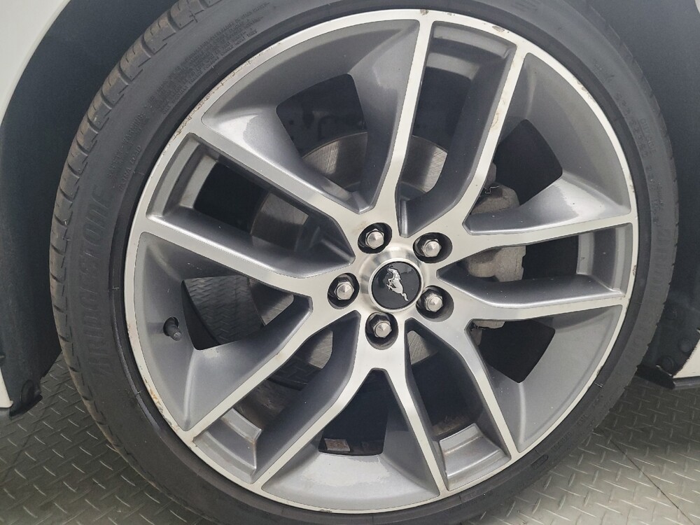 2017 Ford Mustang in Eastpointe, MI 48021 - 18090522 31