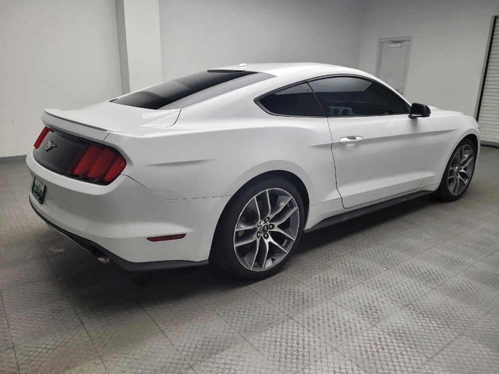 2017 Ford Mustang in Eastpointe, MI 48021 - 18090522 10