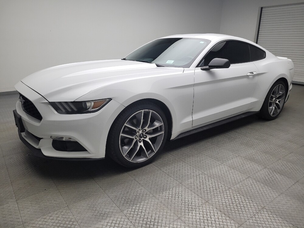 2017 Ford Mustang in Eastpointe, MI 48021 - 18090522 2