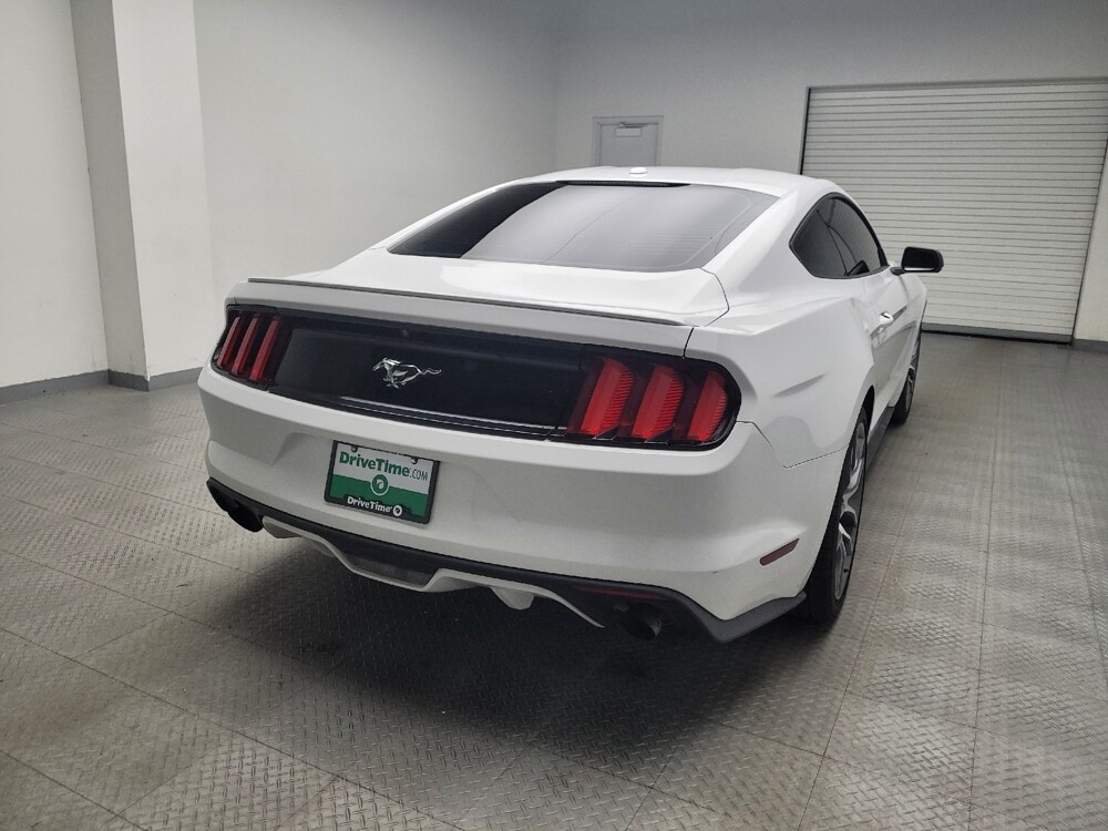 2017 Ford Mustang in Eastpointe, MI 48021 - 18090522 7