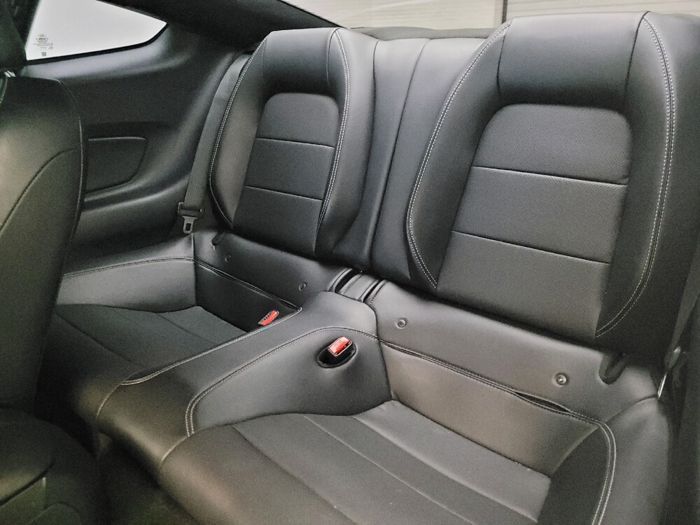 2017 Ford Mustang in Eastpointe, MI 48021 - 18090522 18