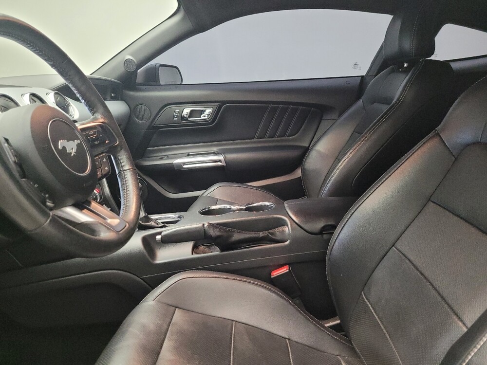 2017 Ford Mustang in Eastpointe, MI 48021 - 18090522 17