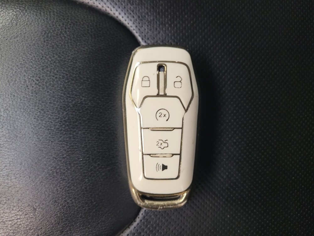 2016 Ford Edge in Grand Rapids, MI 49508 - 18090526 32