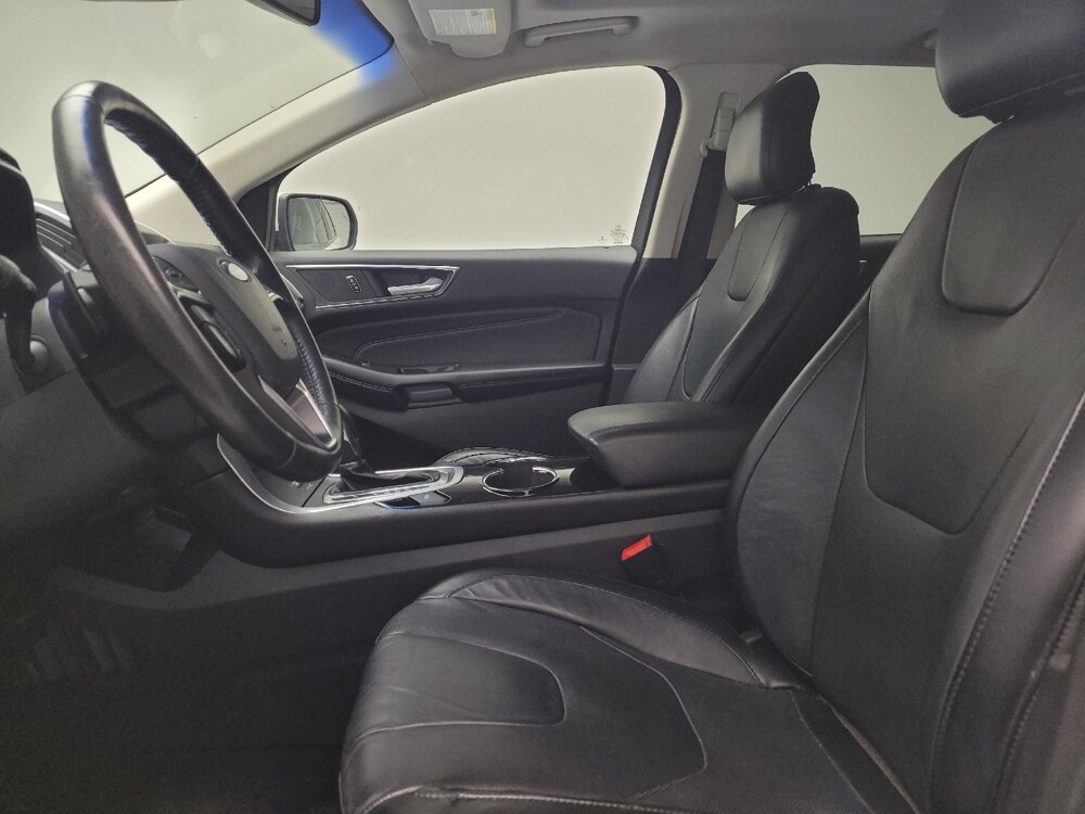 2016 Ford Edge in Grand Rapids, MI 49508 - 18090526 17