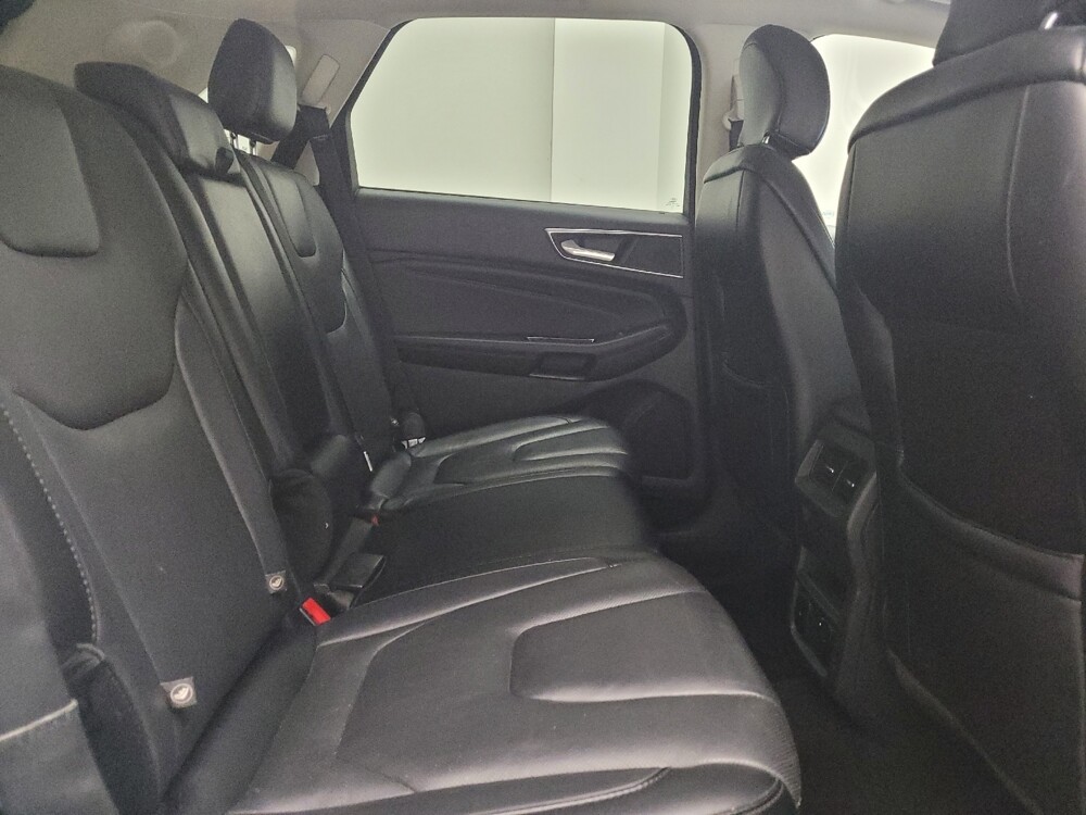 2016 Ford Edge in Grand Rapids, MI 49508 - 18090526 19