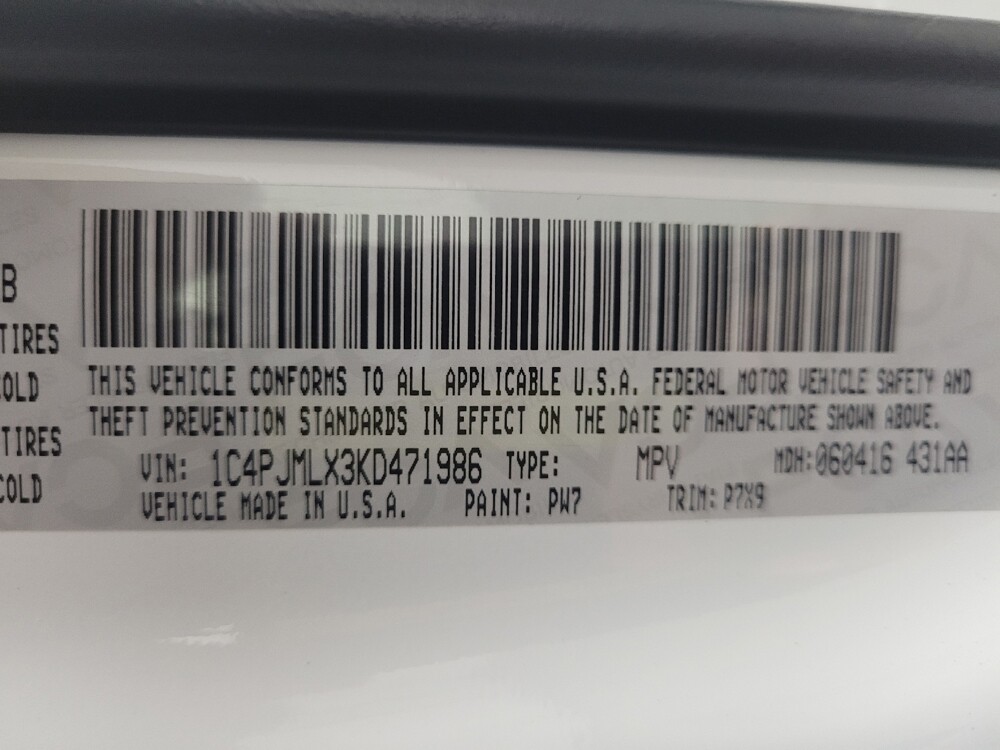 2019 Jeep Cherokee in Eastpointe, MI 48021 - 18090527 33