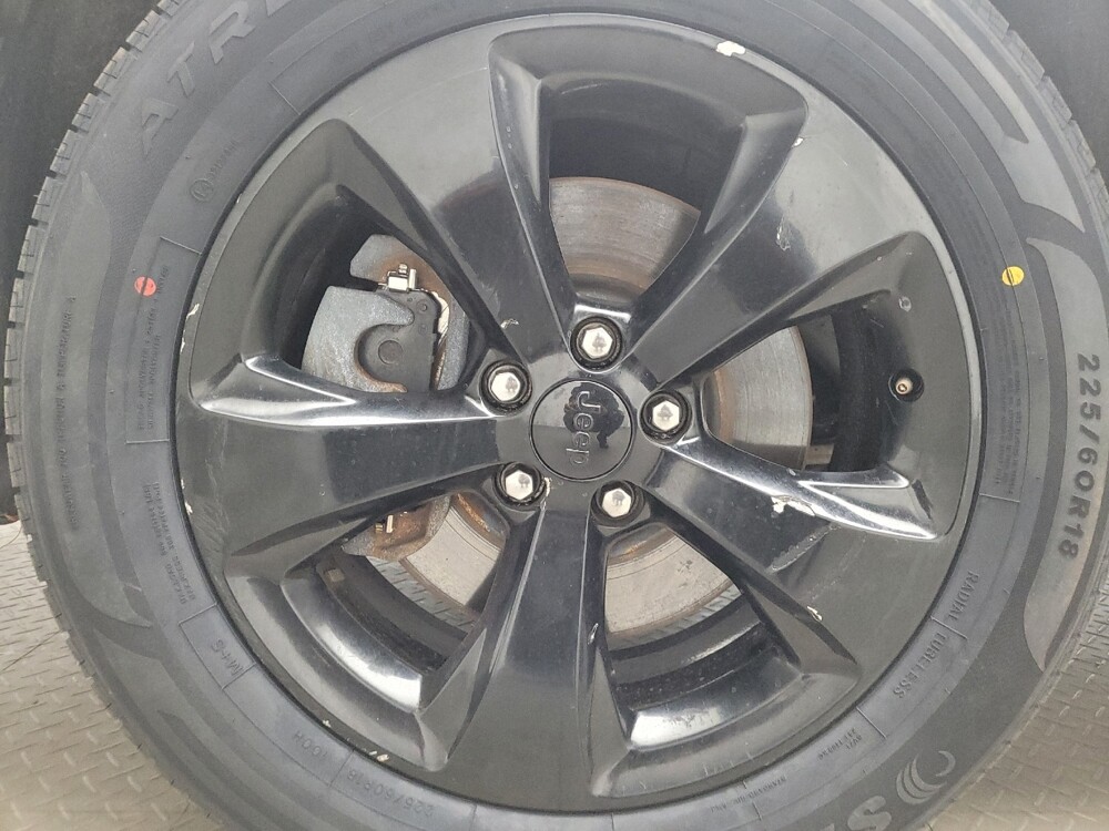 2019 Jeep Cherokee in Eastpointe, MI 48021 - 18090527 31