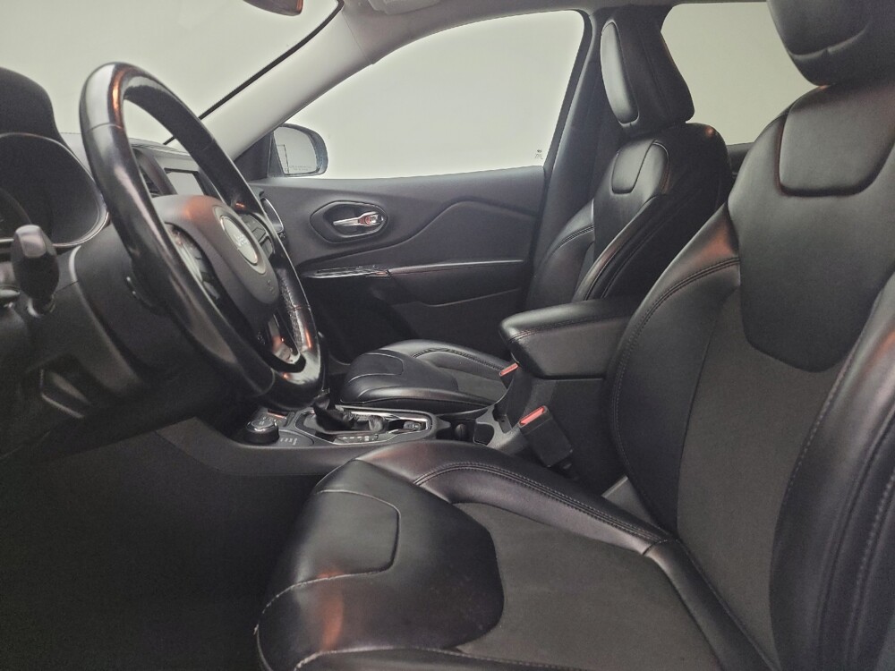 2019 Jeep Cherokee in Eastpointe, MI 48021 - 18090527 17