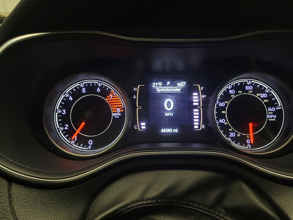 2019 Jeep Cherokee in Eastpointe, MI 48021 - 18090527 23