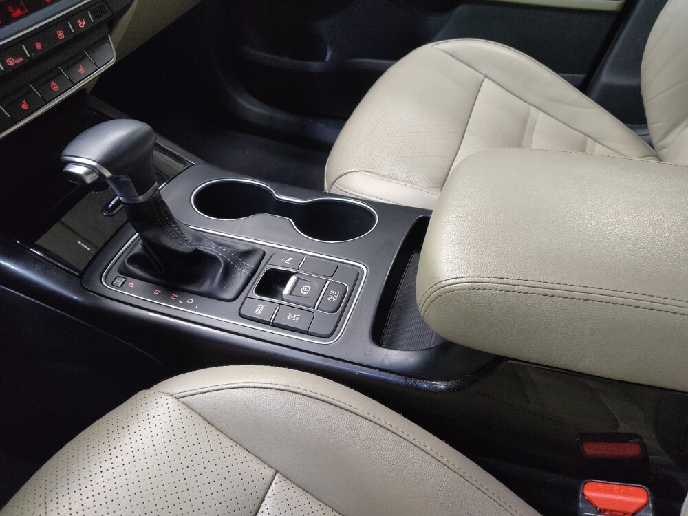 2019 Kia Sorento in Charleston, SC 29414 - 18090529 26