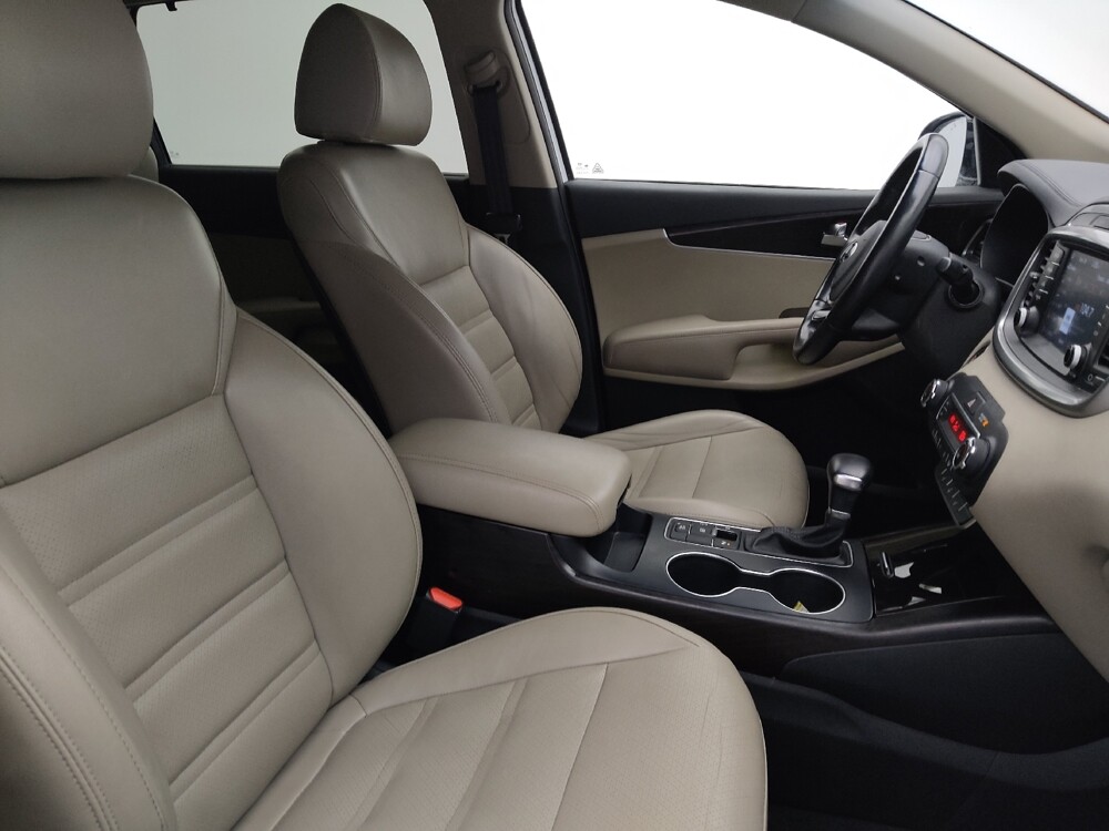 2019 Kia Sorento in Charleston, SC 29414 - 18090529 21